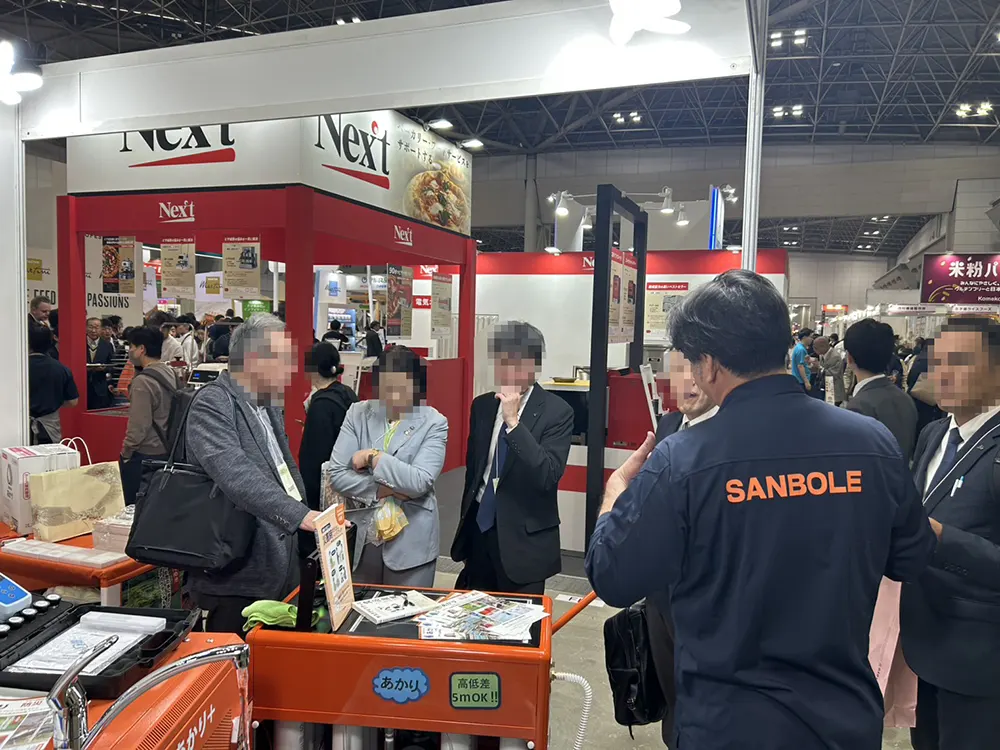 展示会の様子2